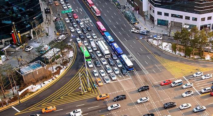 How Real-Time Traffic Updates Helps Drivers in Decision-Making